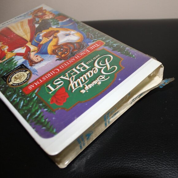 3/$55❤️Walt Disney's Beauty and the Beast The Enchanted Christmas clamshell VHS - Picture 4 of 9